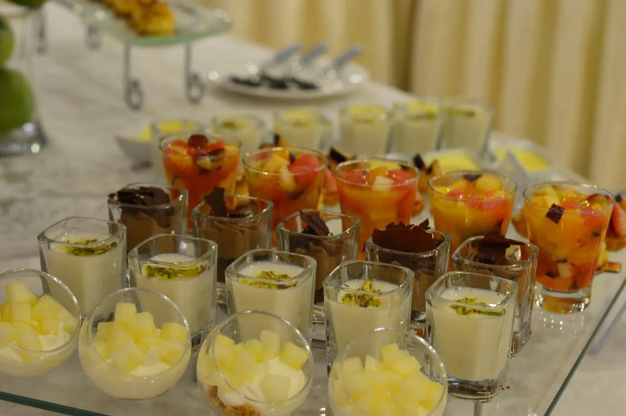 Golden Hotel Jeddah 2*,