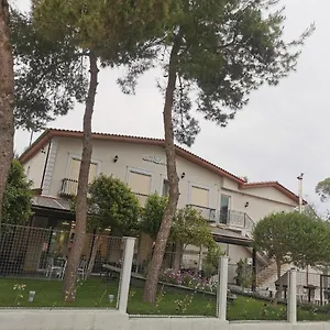 Otel Pelikan ***